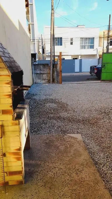 Vakantiehuis Casa Terrea No Centro Proximo A Praia! Balneário Camboriú